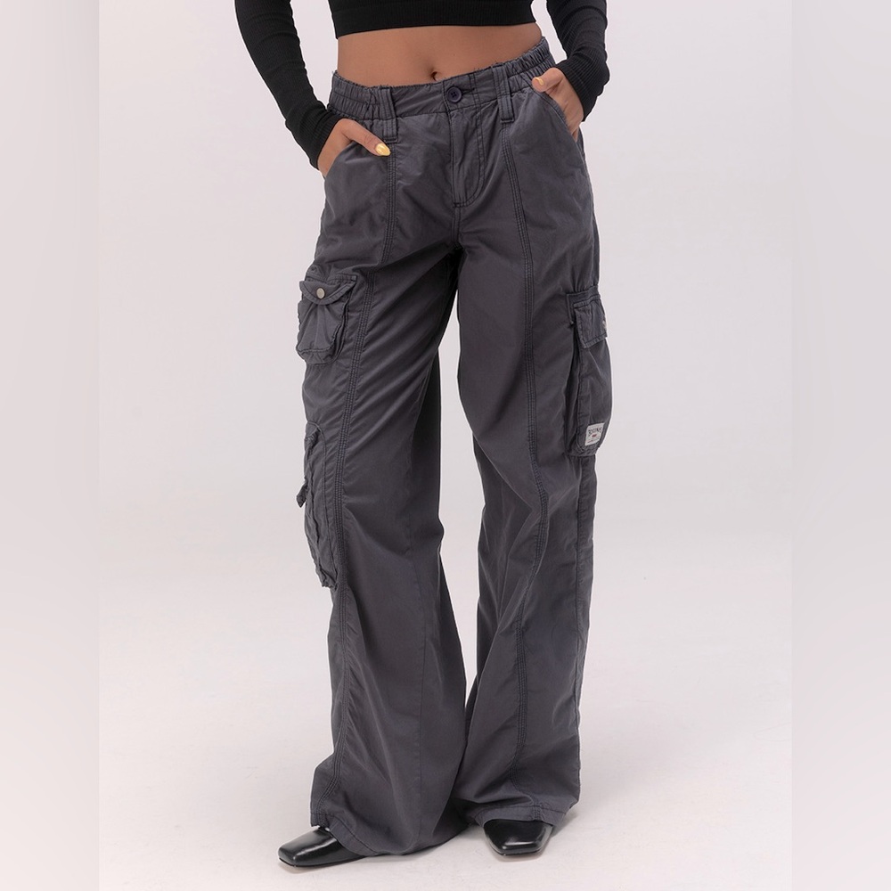 BDG URBAN OUTFITTERS New Y2K Cotton Cargo Pants in Gray
